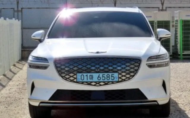 인천중고차저신용 일렉트리파이드 GV70 e-AWD 매물 사진 11 - 2022/10 76,238km