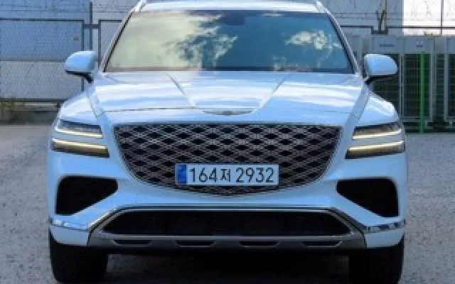인천중고차저신용 GV80 가솔린 2.5T AWD 매물 사진 8 - 2023/11 16,711km